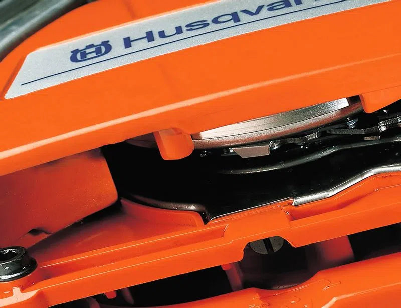 Carregue imagem no visualizador da galeriaMotosserra 61 18&quot; Pd - Husqvarna
